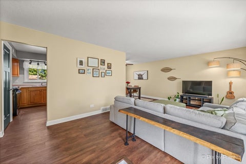 Tiny photo for 549 Forest Preserve Drive, Wood Dale, IL 60191 (MLS # 12765300)