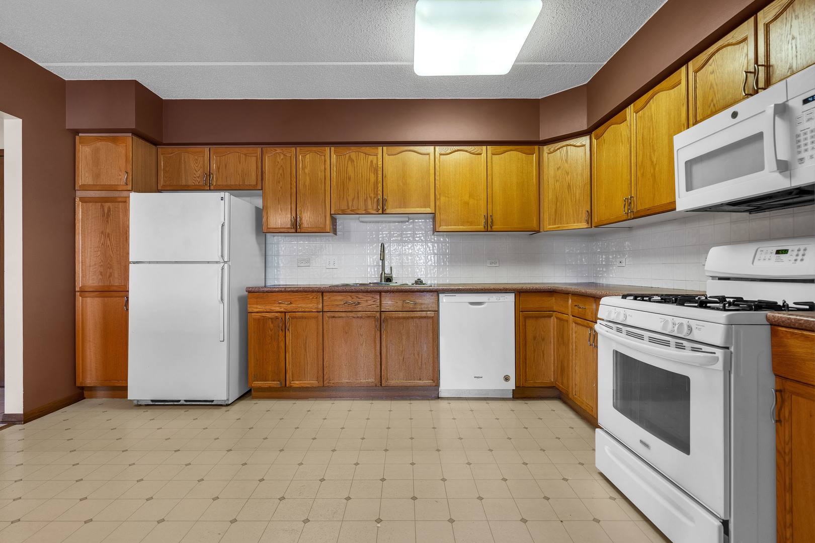 1325 Perry Street 504