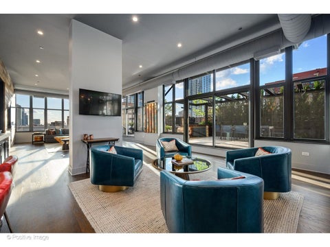 Tiny photo for 333 W Hubbard Street #701, Chicago, IL 60654 (MLS # 12667560)