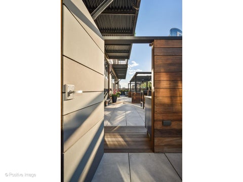 Tiny photo for 333 W Hubbard Street #701, Chicago, IL 60654 (MLS # 12667560)