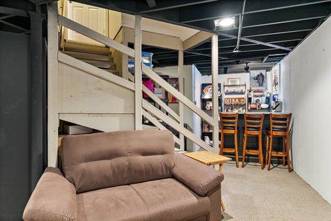Tiny photo for 1606 Cypress Court, Hoffman Estates, IL 60169 (MLS # 12773922)
