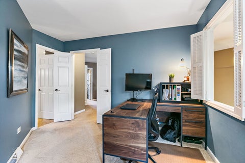 Tiny photo for 1606 Cypress Court, Hoffman Estates, IL 60169 (MLS # 12773922)