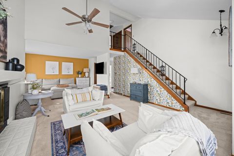 Tiny photo for 1037 Brookview Drive, Dewitt, IA 52742 (MLS # 100000673)