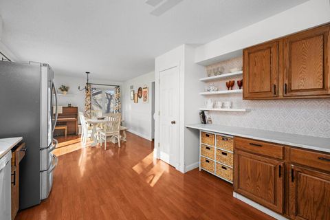 Tiny photo for 1037 Brookview Drive, Dewitt, IA 52742 (MLS # 100000673)