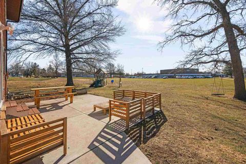 Tiny photo for 1037 Brookview Drive, Dewitt, IA 52742 (MLS # 100000673)