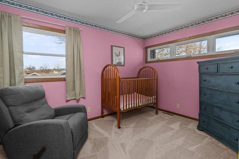 Tiny photo for 1037 Brookview Drive, Dewitt, IA 52742 (MLS # 100000673)