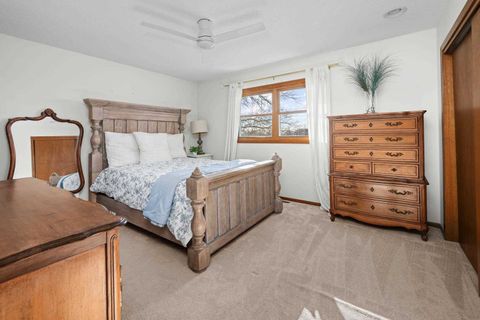 Tiny photo for 1037 Brookview Drive, Dewitt, IA 52742 (MLS # 100000673)