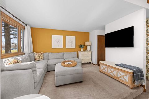 Tiny photo for 1037 Brookview Drive, Dewitt, IA 52742 (MLS # 100000673)