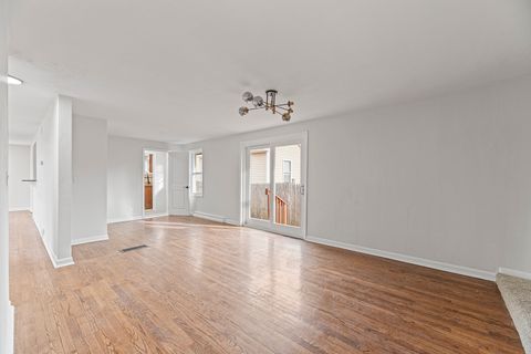 Tiny photo for 2100 Enoch Avenue, Zion, IL 60099 (MLS # 12590692)