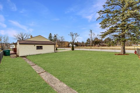 Tiny photo for 2100 Enoch Avenue, Zion, IL 60099 (MLS # 12590692)