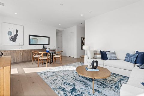 Tiny photo for 1340 W Chestnut Street #301, Chicago, IL 60642 (MLS # 12472455)