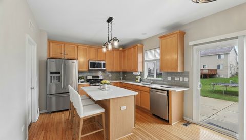 Tiny photo for 210 Honeysuckle Street, Bolingbrook, IL 60490 (MLS # 12608467)