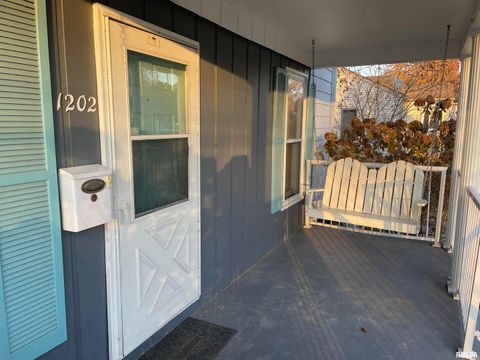 Tiny photo for 1202 E Parham Street, Marion, IL 62959 (MLS # QC4269420)