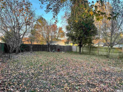 Tiny photo for 1202 E Parham Street, Marion, IL 62959 (MLS # QC4269420)