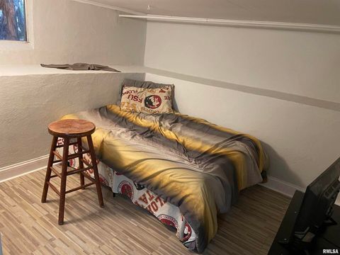 Tiny photo for 1202 E Parham Street, Marion, IL 62959 (MLS # QC4269420)