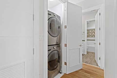 Tiny photo for 2424 W Chicago Avenue #201, Chicago, IL 60622 (MLS # 12436036)