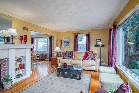 Tiny photo for 2226 Warren Street, Davenport, IA 52804 (MLS # 12765516)