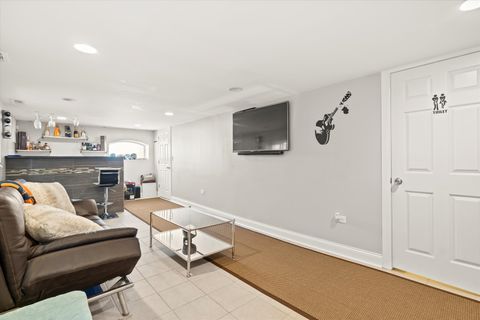 Tiny photo for 3036 N Luna Avenue, Chicago, IL 60641 (MLS # 12439825)