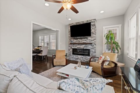 Tiny photo for 3036 N Luna Avenue, Chicago, IL 60641 (MLS # 12439825)