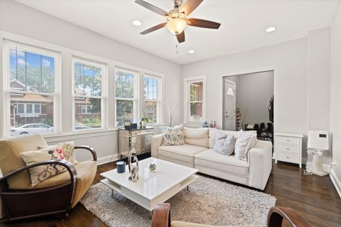 Tiny photo for 3036 N Luna Avenue, Chicago, IL 60641 (MLS # 12439825)