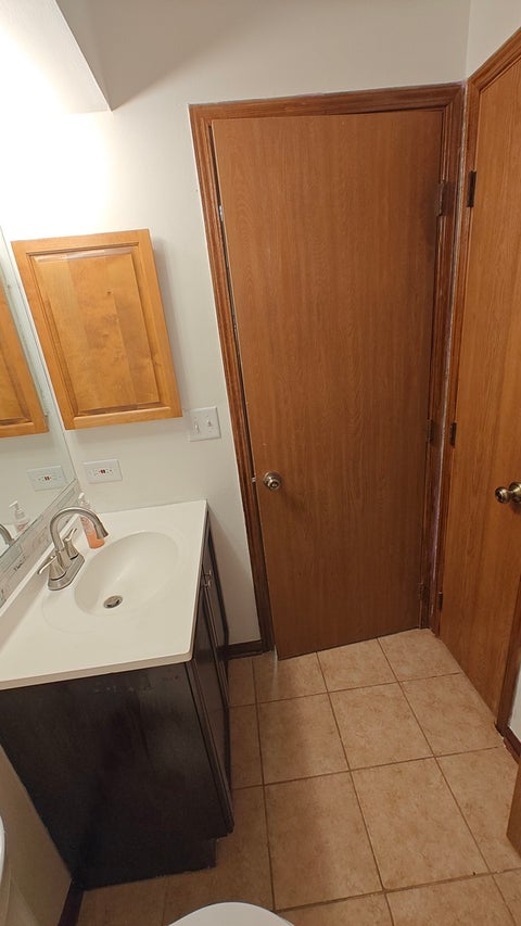 Tiny photo for 2713 Northcreek Drive #2204, Woodridge, IL 60517 (MLS # 12717110)