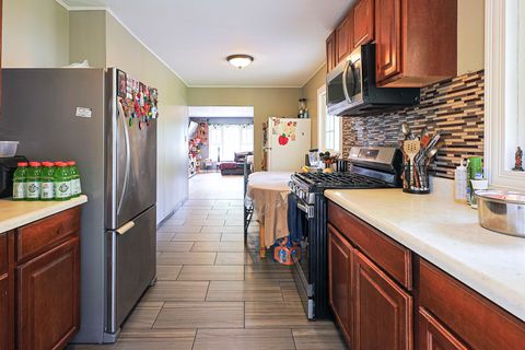 Tiny photo for Carpentersville, IL 60110 (MLS # 12485711)