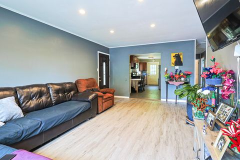 Tiny photo for Carpentersville, IL 60110 (MLS # 12485711)