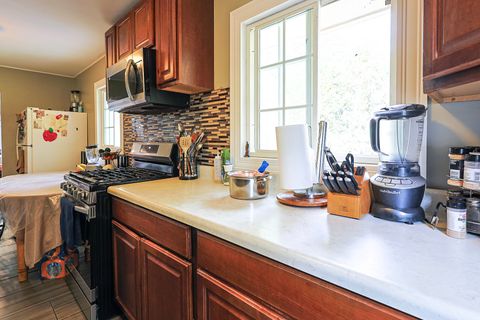 Tiny photo for Carpentersville, IL 60110 (MLS # 12485711)