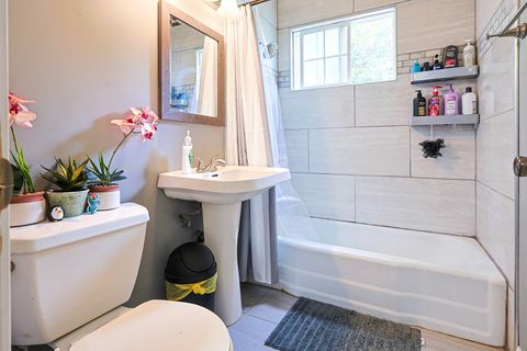 Tiny photo for Carpentersville, IL 60110 (MLS # 12485711)