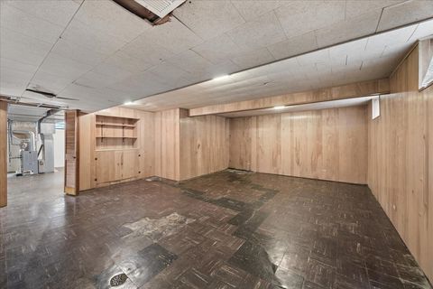 Tiny photo for 645 6th Avenue, La Grange, IL 60525 (MLS # 12585584)