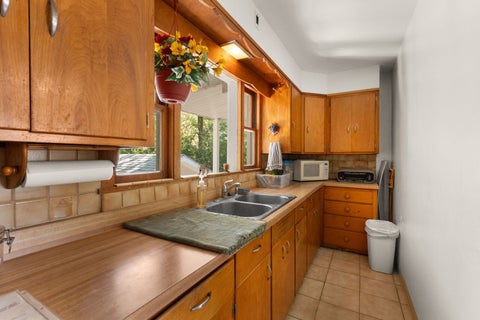Tiny photo for 319 S Lincolnway Street, North Aurora, IL 60542 (MLS # 12739445)