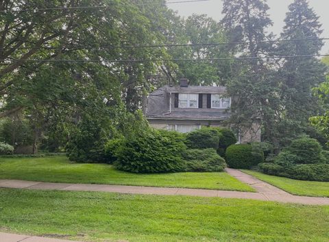 362 Western Avenue Clarendon Hills IL 60514