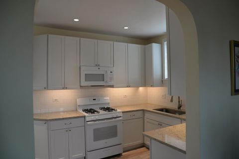 Tiny photo for 940 W Grant Drive, Des Plaines, IL 60016 (MLS # 12633279)