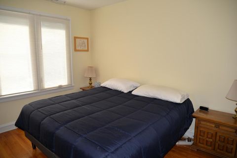 Tiny photo for 940 W Grant Drive, Des Plaines, IL 60016 (MLS # 12633279)