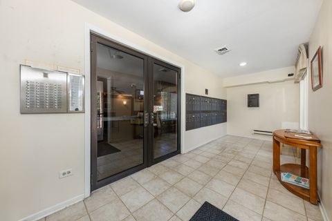 Tiny photo for 7525 Nantucket Drive #210, Darien, IL 60561 (MLS # 12542806)