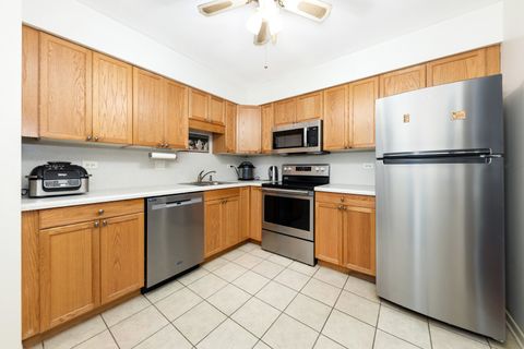 Tiny photo for 7525 Nantucket Drive #210, Darien, IL 60561 (MLS # 12542806)