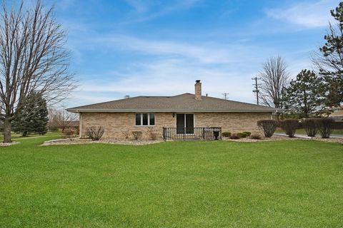 Tiny photo for 17857 Columbus Court #23, Orland Park, IL 60467 (MLS # 12607077)