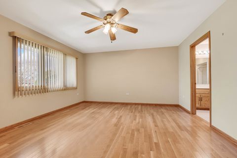 Tiny photo for 17857 Columbus Court #23, Orland Park, IL 60467 (MLS # 12607077)