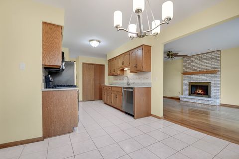 Tiny photo for 17857 Columbus Court #23, Orland Park, IL 60467 (MLS # 12607077)