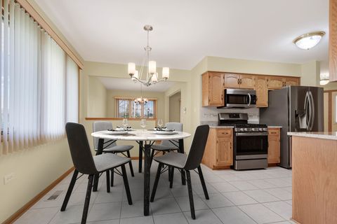 Tiny photo for 17857 Columbus Court #23, Orland Park, IL 60467 (MLS # 12607077)