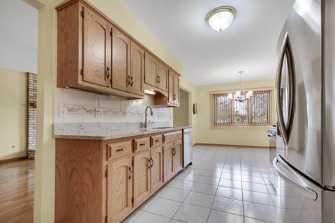 Tiny photo for 17857 Columbus Court #23, Orland Park, IL 60467 (MLS # 12607077)