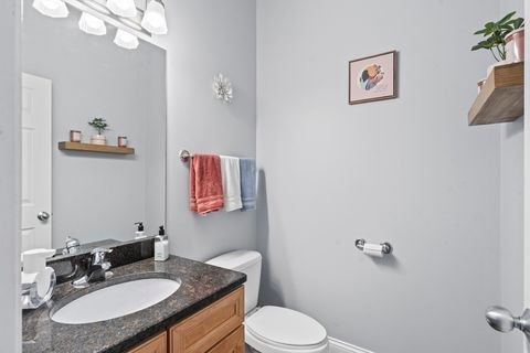 Tiny photo for 3106 S Wells Street #1, Chicago, IL 60616 (MLS # 12568811)
