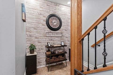 Tiny photo for 3106 S Wells Street #1, Chicago, IL 60616 (MLS # 12568811)