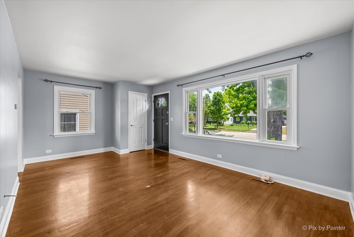 218 N Berteau Avenue