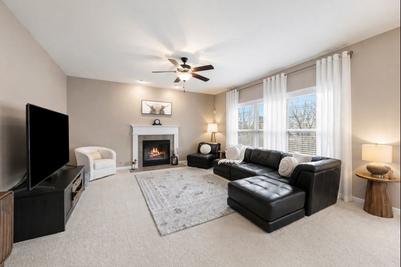 0N622 Sounders Drive