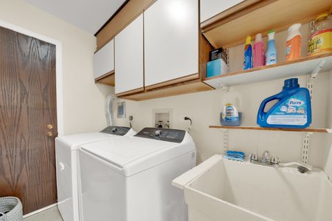 Tiny photo for 601 Lake Hinsdale Drive #301, Willowbrook, IL 60527 (MLS # 12469822)