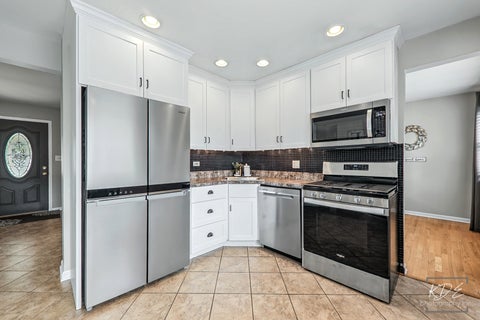 Tiny photo for 3313 Pitcher Drive, Darien, IL 60561 (MLS # 12771295)