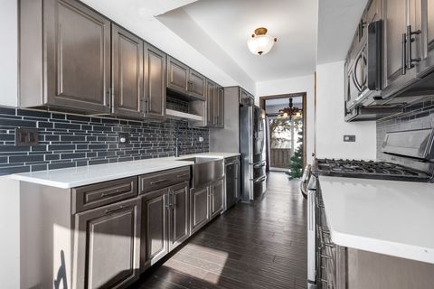 Tiny photo for 237 Pinewood Lane, Bloomingdale, IL 60108 (MLS # 12552507)