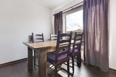 Tiny photo for 237 Pinewood Lane, Bloomingdale, IL 60108 (MLS # 12552507)