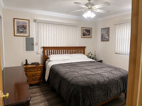 Tiny photo for 13514 Short Drive, Crestwood, IL 60418 (MLS # 12731326)